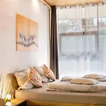 Albchalet *