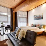 Albchalet